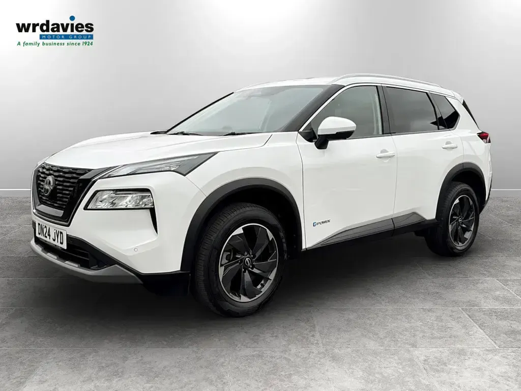 Used Nissan X-Trail N-Connecta 213 HP (156 kW) 2024 White SUV