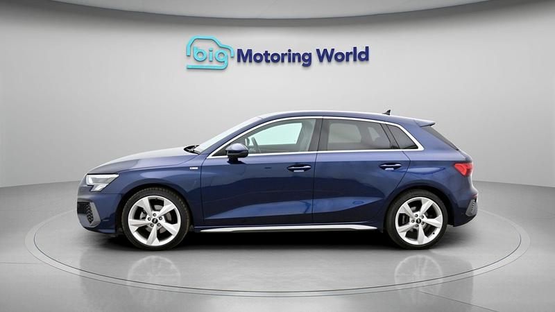 Begagnad Audi A3 S-Line 148 HK (108 kW) 2023 Sedan