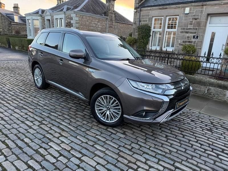 Brown Used 2020 Mitsubishi Outlander SUV | £15,495 (Fair price) - Image 1/4