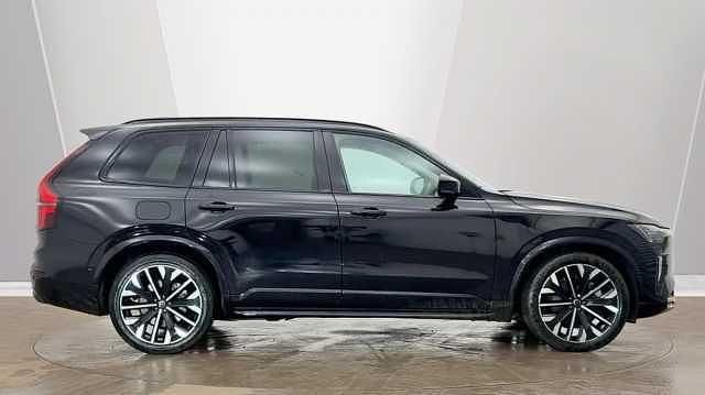 Used Volvo XC90 Plus 247 HP (181 kW) 2025 SUV