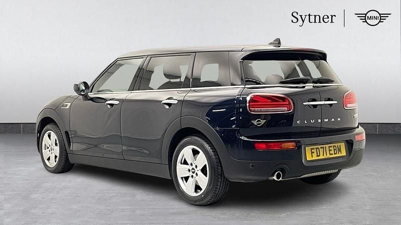 Used Mini Cooper Clubman Classic 134 HP (98 kW) 2022 Black Estate