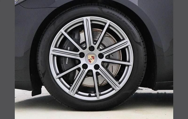 Used Porsche Panamera 464 HP (341 kW) 2025 Black Hatchback