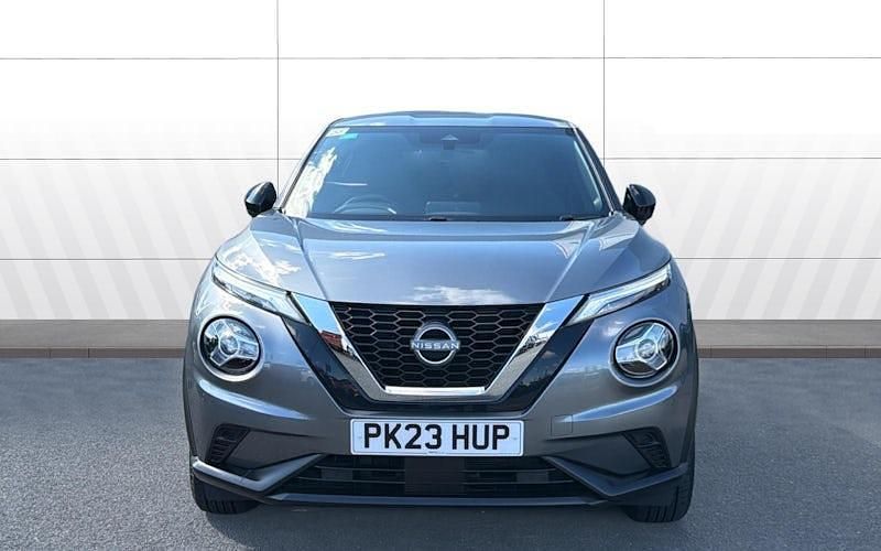 Used Nissan Juke N-Connecta 114 HP (83 kW) 2023 Grey SUV