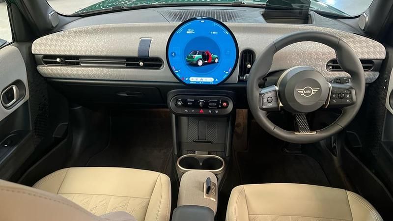 Used Mini Cooper S Hatch 201 HP (147 kW) 2025 Green Hatchback