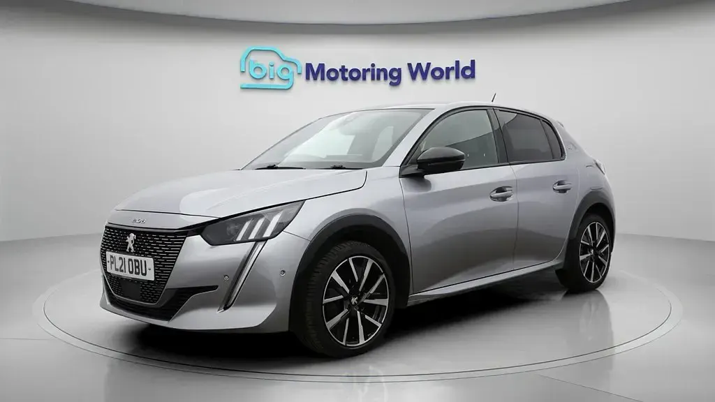 Second-hand Peugeot 208 Premium 100 CP (73 kW) 2021 Gri Hatchback