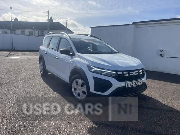 New Dacia Jogger Essentiel 109 HP (80 kW) 2025 White MPV