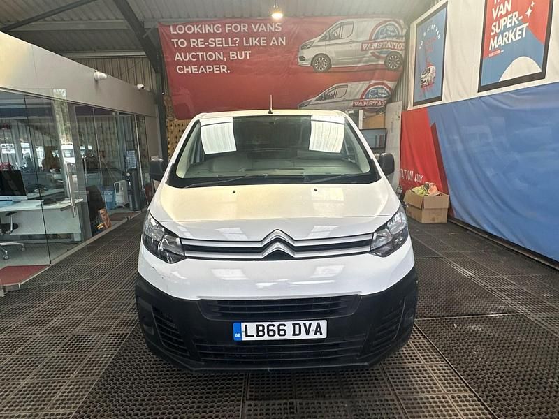 Used Citroën Dispatch 2016 White MPV
