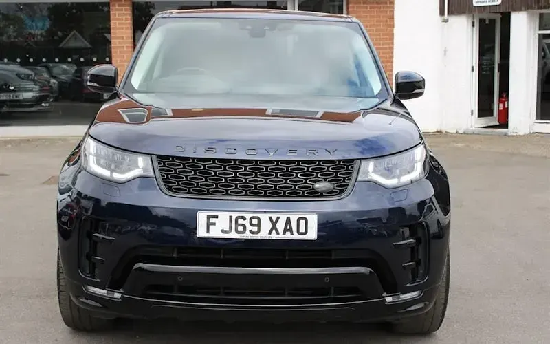 Used Land Rover Discovery 5 Landmark 306 HP (225 kW) 2019 Blue SUV
