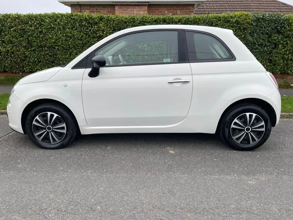 Begagnad Fiat 500 Pop 69 HK (50 kW) 2013 Vit Halvkombi