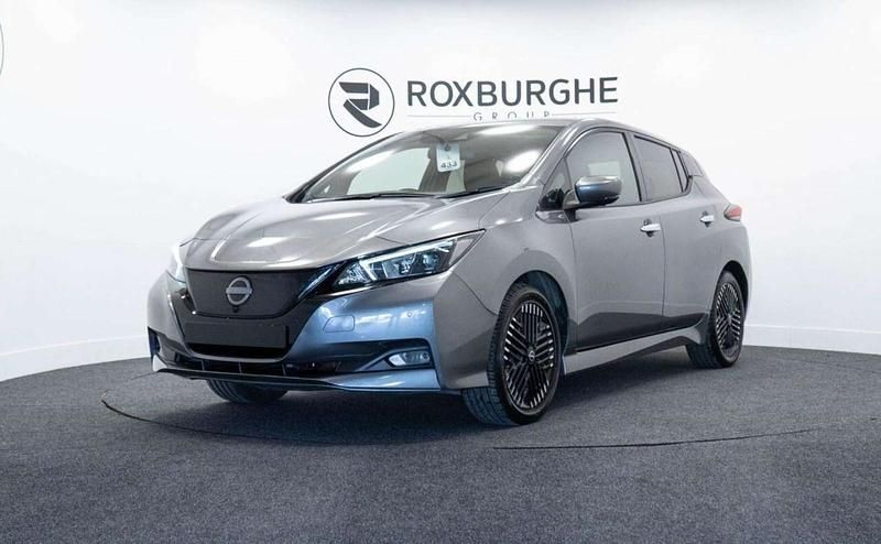 Used Nissan Leaf N-Connecta 110 kW (150 HP) 2022 Grey Hatchback