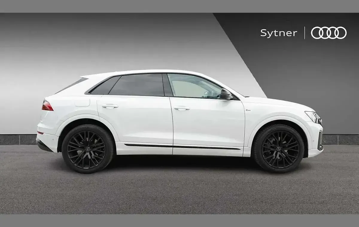Used Audi Q8 Black Edition 281 HP (206 kW) 2025 White SUV