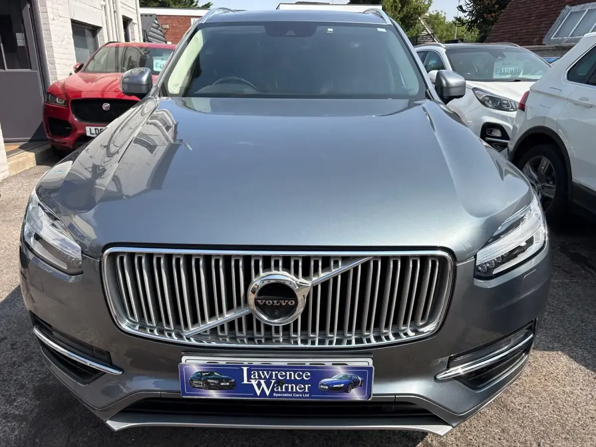 Used Volvo XC90 Inscription 235 HP (172 kW) 2018 Grey SUV