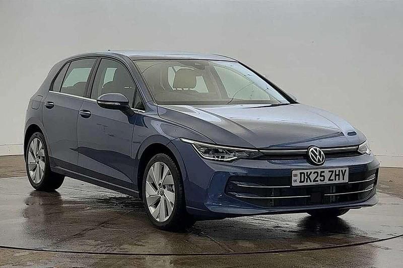 Blue Used 2025 VW Golf VIII Style Hatchback | £25,490 (A bit pricey) - Image 1/4