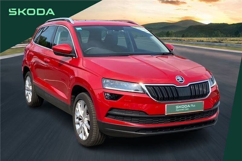 Red Used 2018 Skoda Karoq SE L SUV | £15,819 (Fair price) - Image 1/4