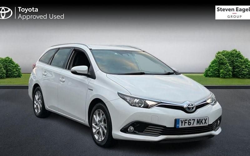 Used 2019 Toyota Auris Touring Sports Estate | £15,295 (Fair price) - Image 1/3