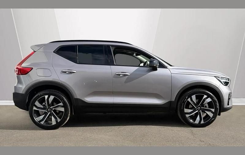 New Volvo XC40 Ultra 197 HP (144 kW) 2026 Aurora silver SUV