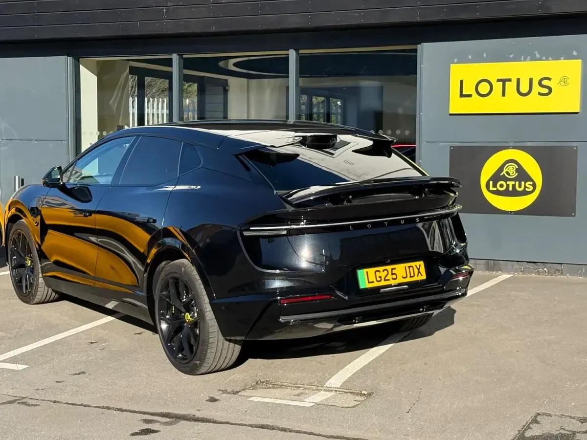 New Lotus Eletre 450 kW (612 HP) 2025 Black SUV