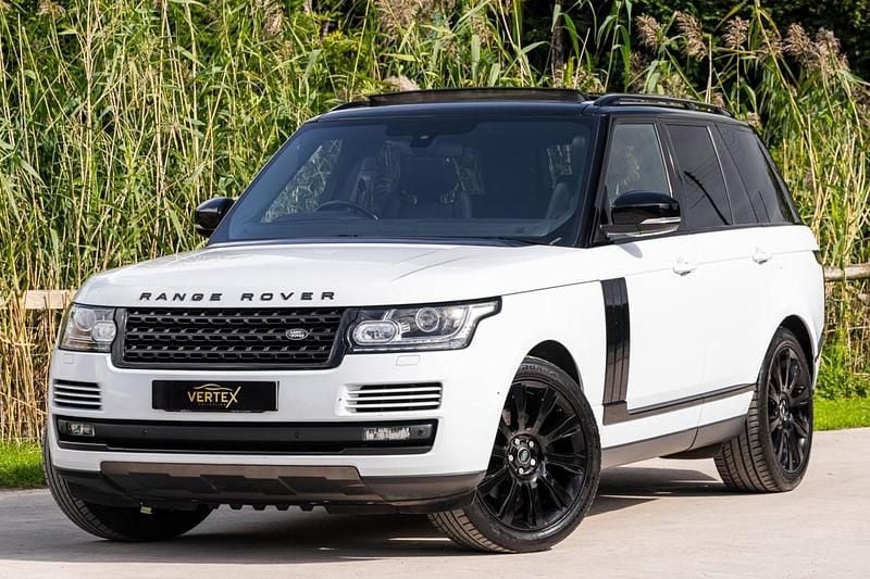 White Used 2016 Land Rover Range Rover Vogue SUV | £24,470 (Good price) - Image 1/4