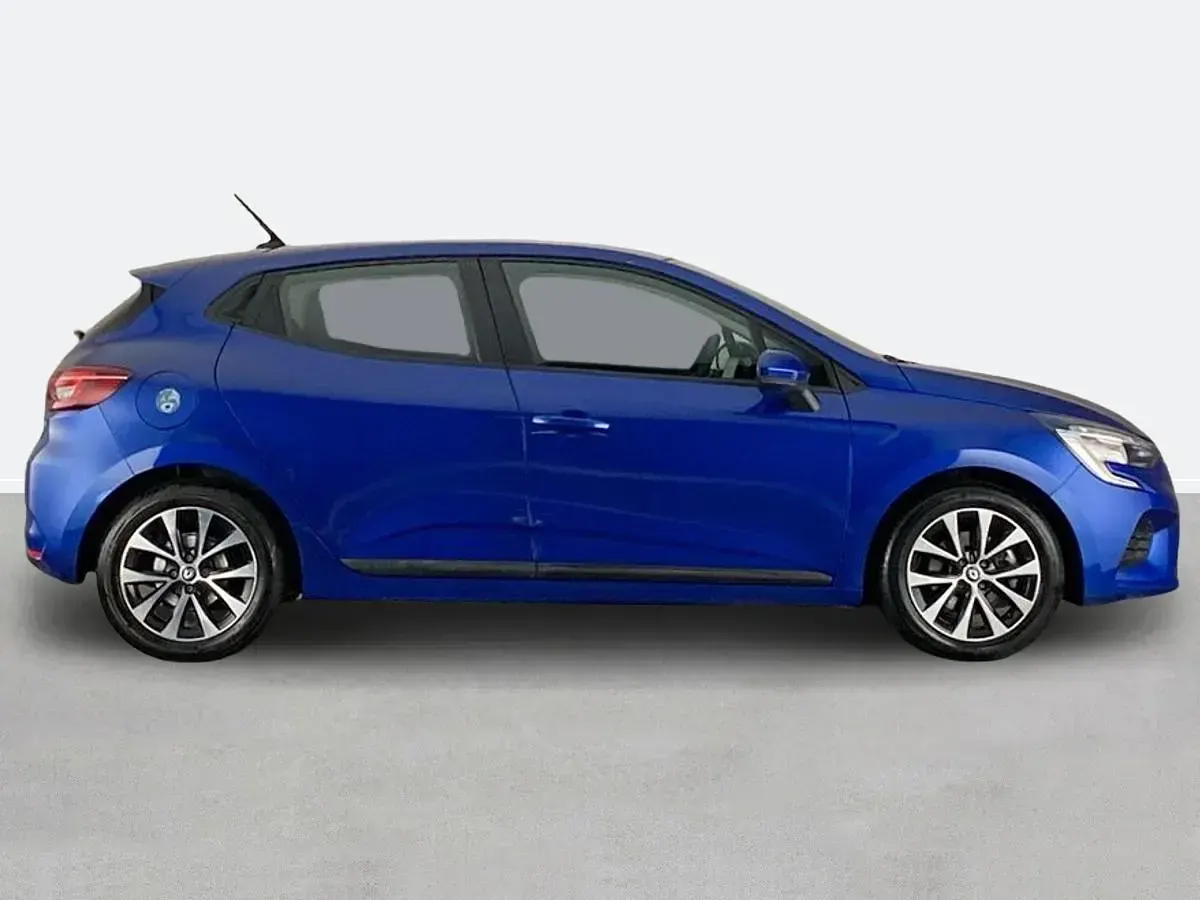 Used Renault Clio Iconic 2022 Blue Hatchback