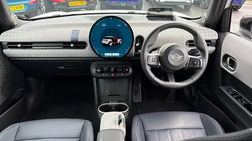 Used Mini Cooper S Hatch 201 HP (147 kW) 2025 White Hatchback