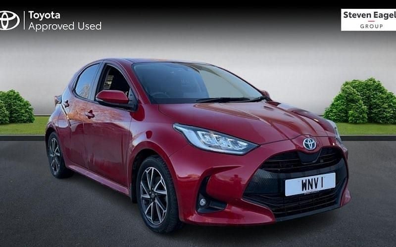 Used Toyota Yaris Hybrid Design 116 HP (85 kW) 2026 Hatchback