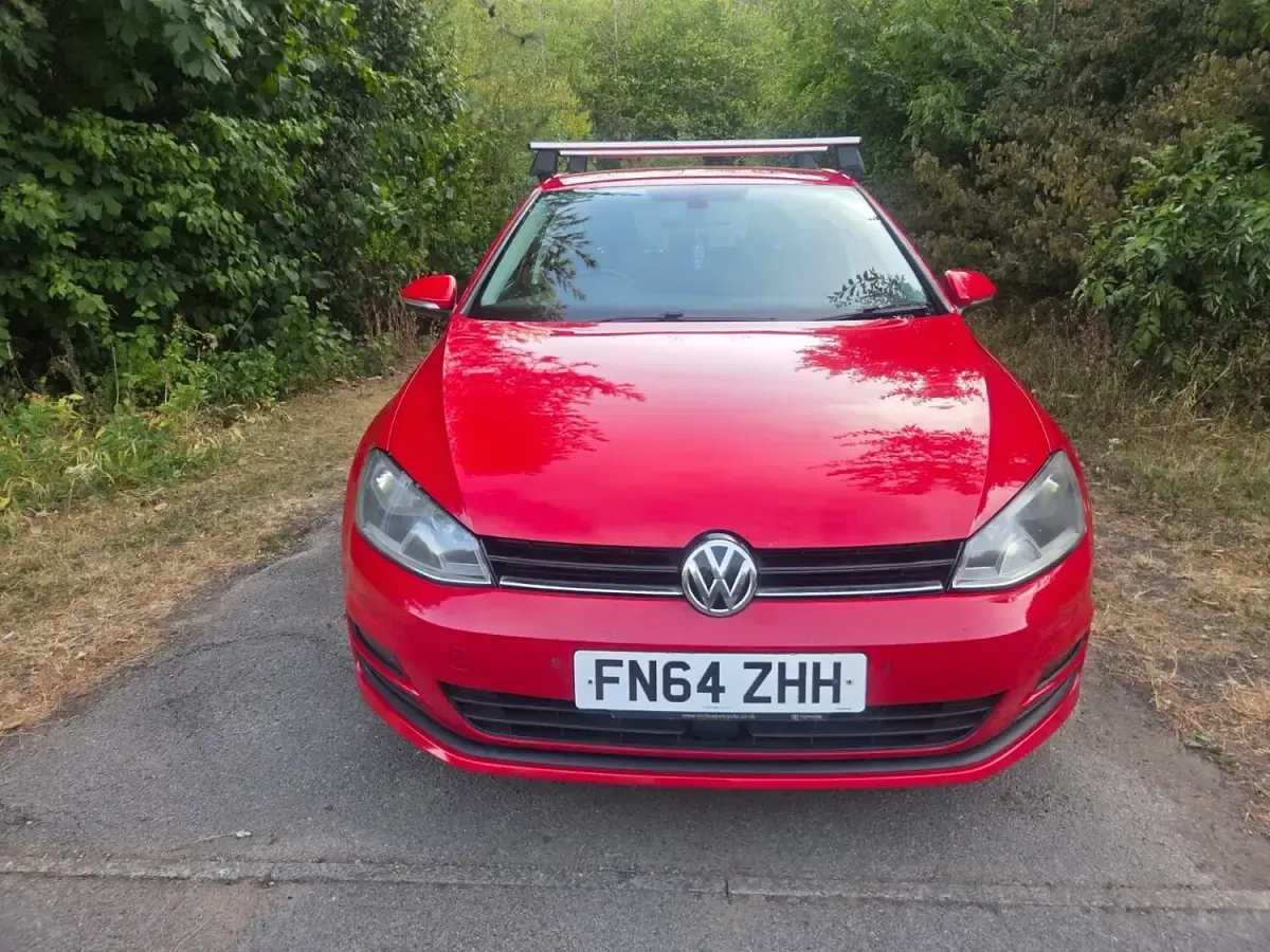 Used VW Golf VII Match 105 HP (77 kW) 2014 Red Hatchback