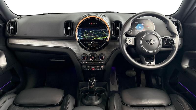 Used Mini Cooper Countryman Exclusive 134 HP (98 kW) 2023 Silver SUV