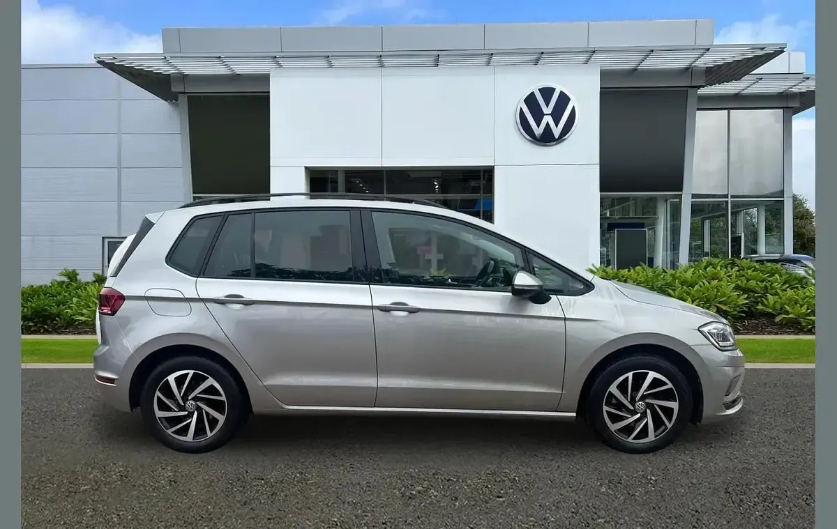 Used VW Golf Match 147 HP (108 kW) 2020 Silver MPV