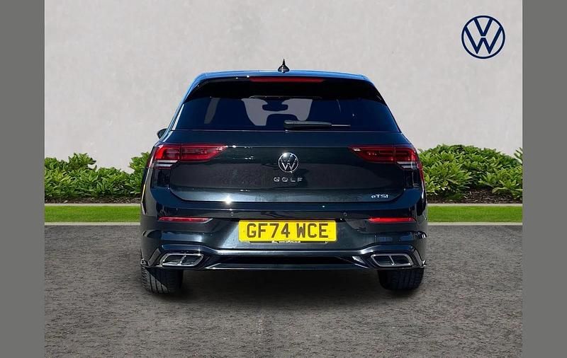 Used VW Golf VIII R-line 147 HP (108 kW) 2024 Black Hatchback