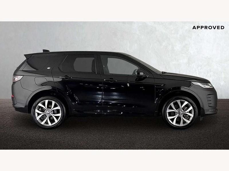 Used Land Rover Discovery Sport HSE Dynamic 204 HP (150 kW) 2024 Santorini black SUV