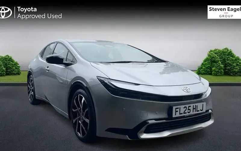 Used Toyota Prius 223 HP (164 kW) 2025 Hatchback
