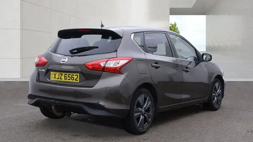 Used Nissan Pulsar N-TEC 116 HP (85 kW) 2015 Hatchback