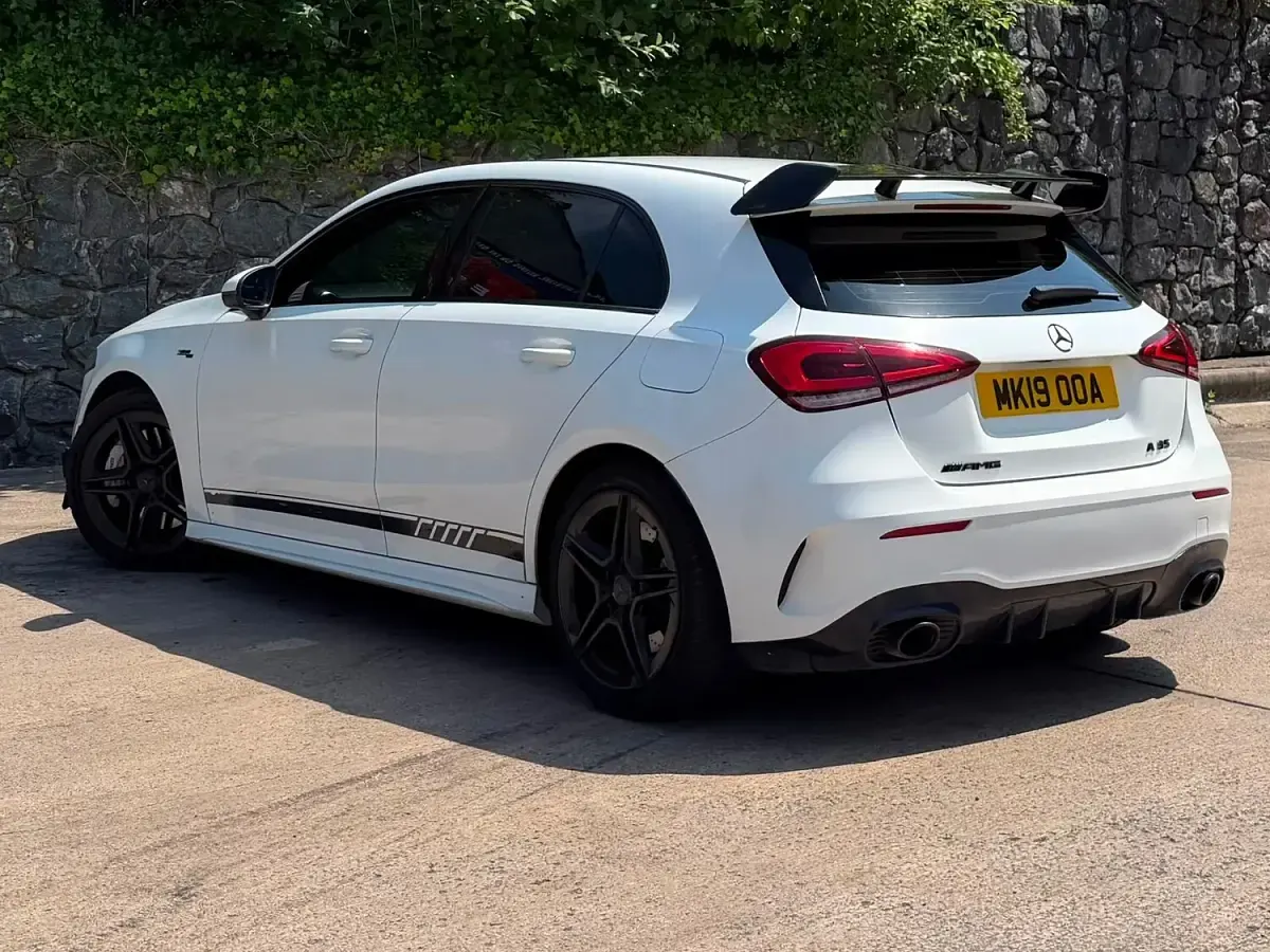 Used Mercedes A35 AMG Premium 302 HP (222 kW) 2019 White Hatchback