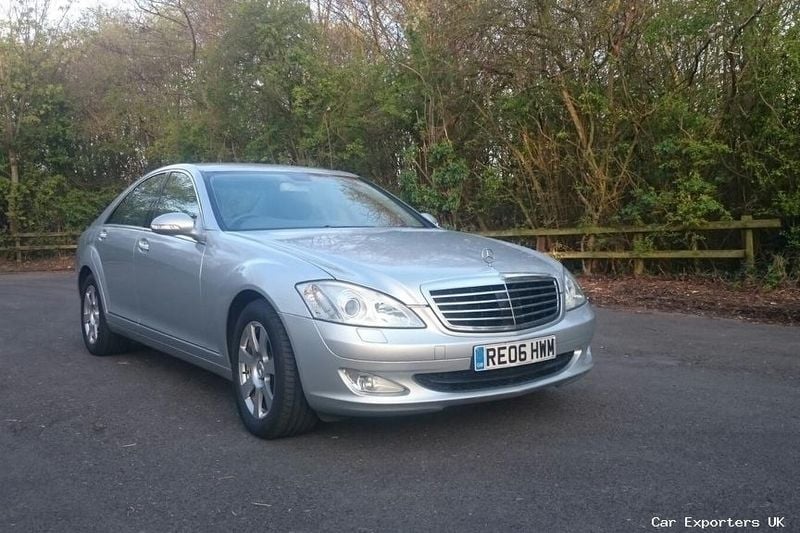 Used Mercedes S320 235 HP (172 kW) 2006 Sedan