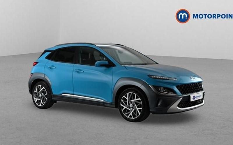 Second-hand Hyundai Kona Premium 141 CP (103 kW) 2021 Albastru SUV