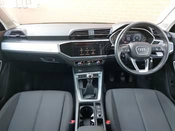Used Audi Q3 Design 150 HP (110 kW) 2021 White SUV