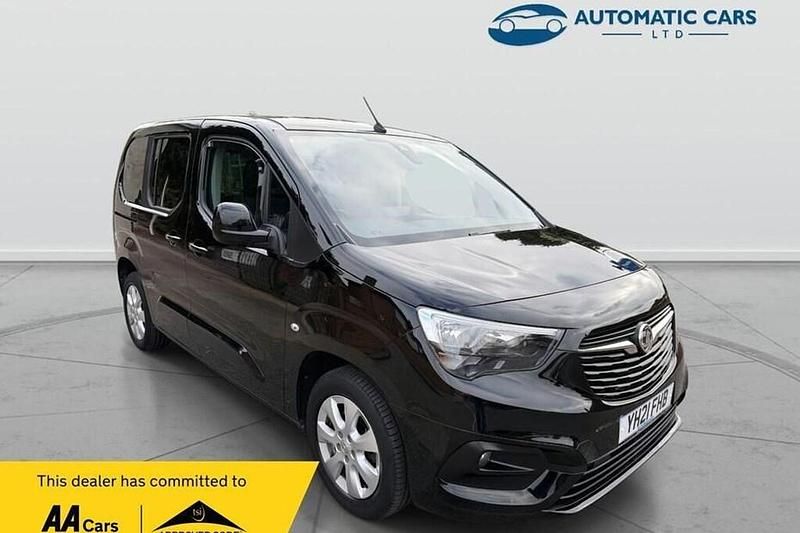 Used Vauxhall Combo 2021 Black MPV