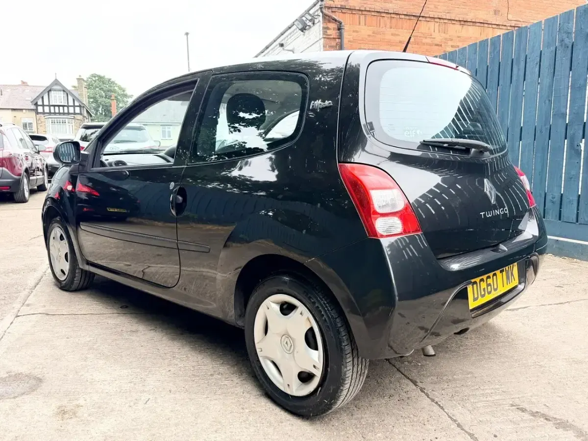Used Renault Twingo 2010 Black Hatchback