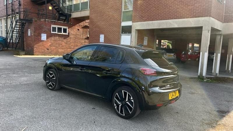 Used Peugeot 208 GT 99 HP (72 kW) 2025 Black Hatchback