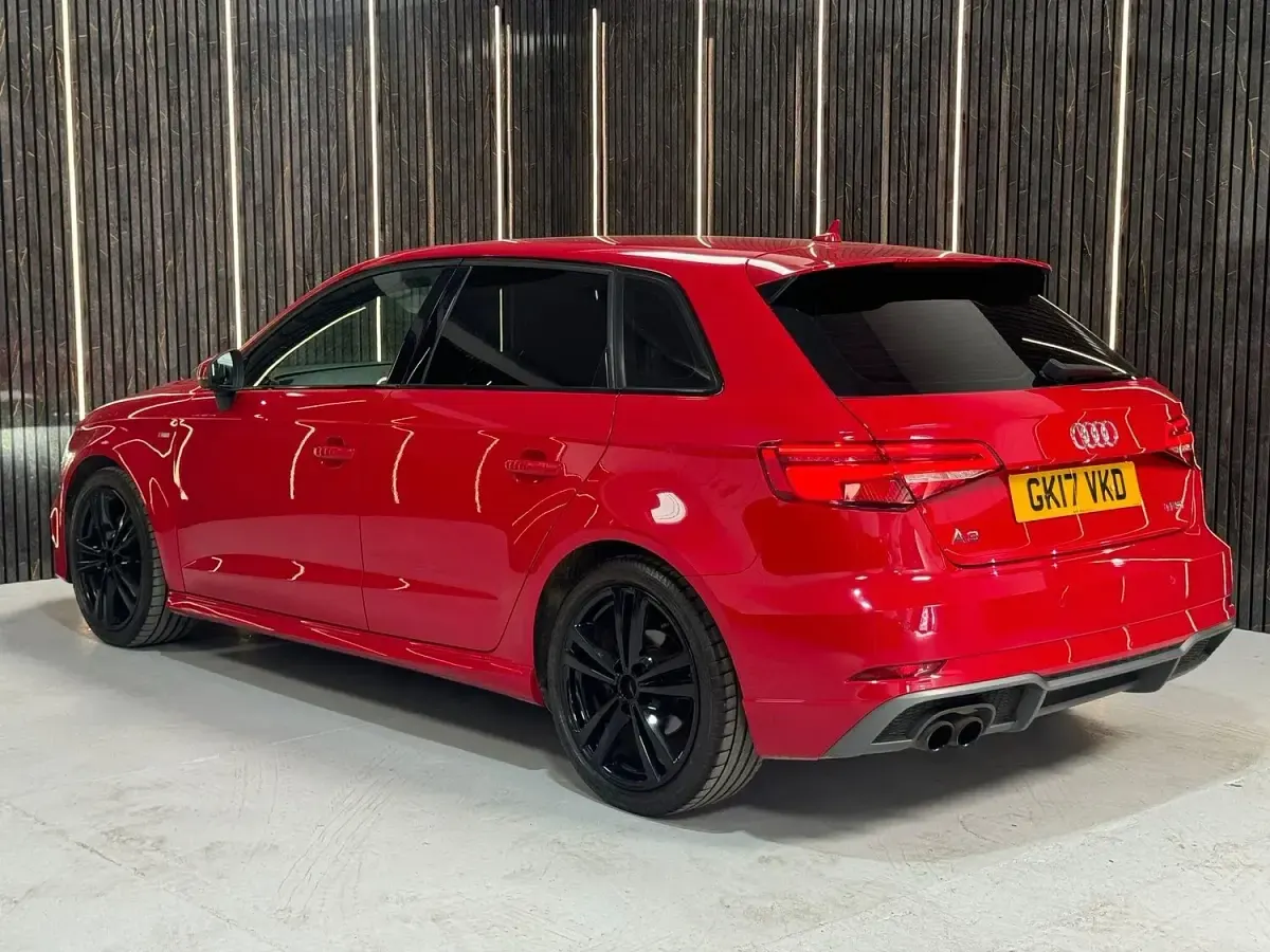 Used Audi A3 Sportback S-Line 190 HP (139 kW) 2017 Red Hatchback