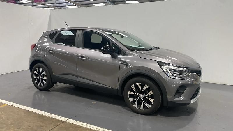 Grey Used 2023 Renault Captur Evolution SUV | £14,298 (Good price) - Image 1/4