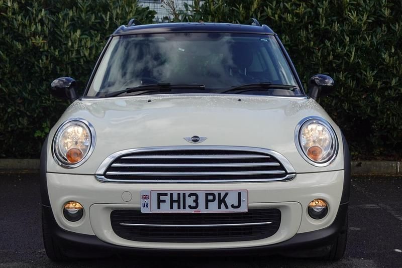 Used Mini Cooper Clubman 2013 White Estate