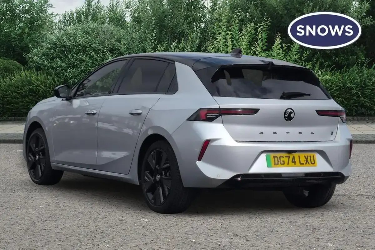 Used Vauxhall Astra 114 kW (156 HP) 2024 Grey Hatchback