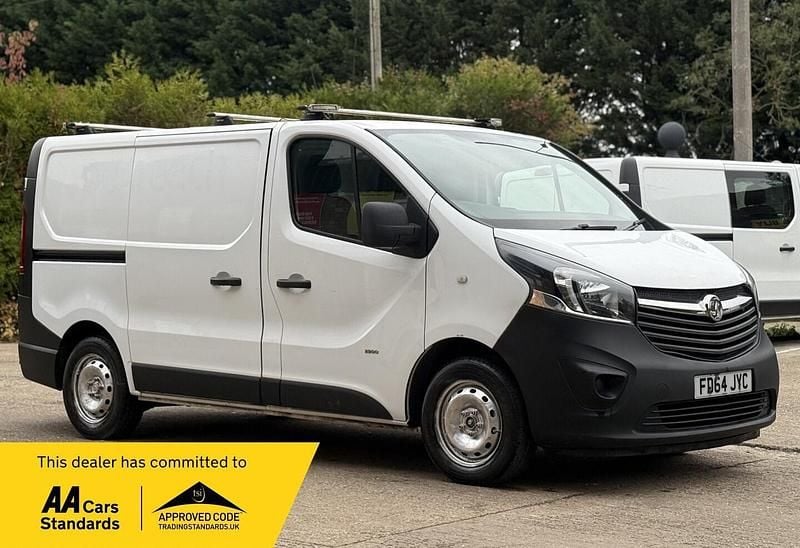 White Used 2015 Vauxhall Vivaro S Van | £5,990 (Super price) - Image 1/2