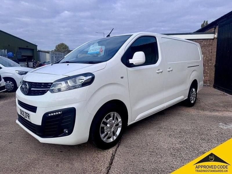 Used Vauxhall Vivaro Sportive 100 HP (73 kW) 2021 White MPV