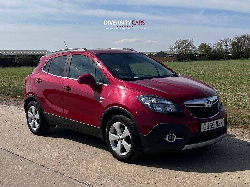 Red Used 2015 Vauxhall Mokka S SUV | £3,595 (A bit pricey) - Image 1/4