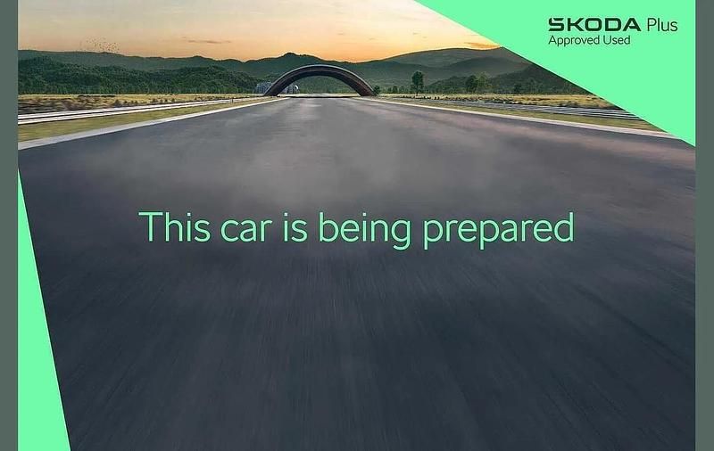 Used Skoda Fabia SE 80 HP (58 kW) 2025 Black magic pearl effect Hatchback