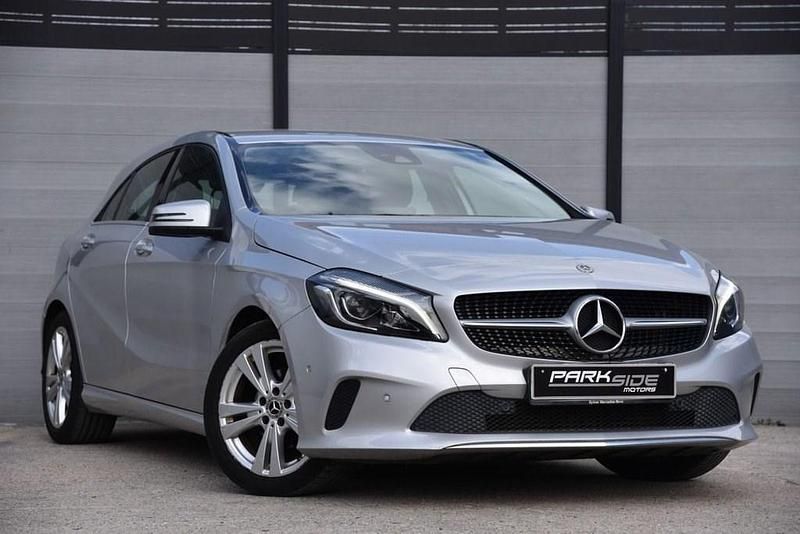 Used Mercedes A180 Premium 109 HP (80 kW) 2018 Silver Hatchback