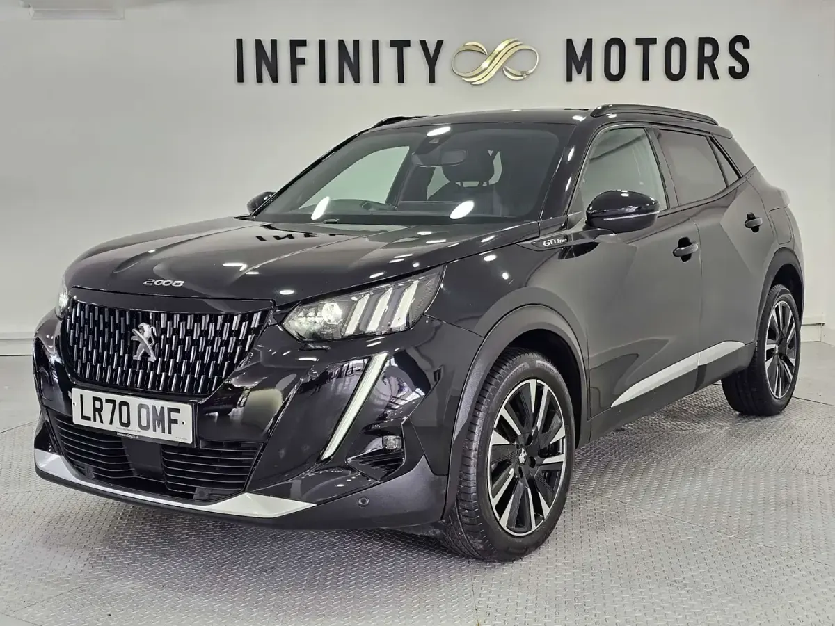 Begagnad Peugeot 2008 GT-line 2020 Svart SUV