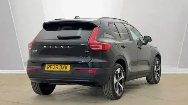 Used Volvo XC40 Plus 194 HP (142 kW) 2026 SUV
